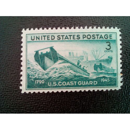 Timbre Etat-Unis Yt 489 Navire De Débarquement Et Ravitailleur De La Garde Côtière 1945 ( 3712 )
