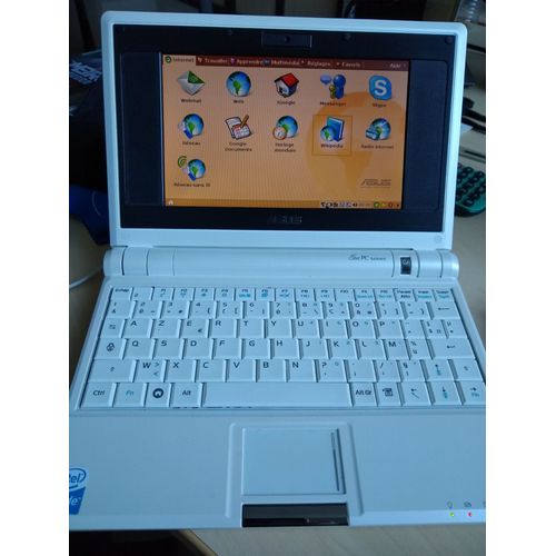ASUS Eee PC 4G - Celeron M 353 / 900 MHz ULV - Linux - 512 Mo RAM - 4 Go SSD - 7" 800 x 480 - GMA 900 - blanc pur