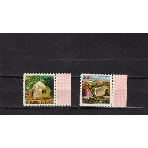 Timbres De Poste Aérienne De La République De Guinée (Paysages)
