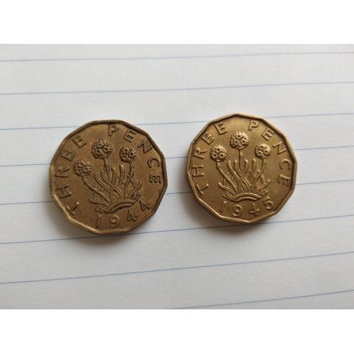 Lot De 2 Pièces De 3 Pence 1944 & 1945