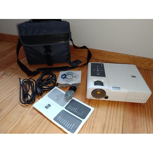 Pack Videoprojecteur HP MP3222 + sacoche + télécommande et accesoires Original