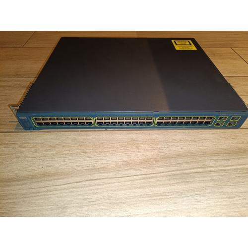 Switch Cisco Catalyst 3560 rackable 1U, 48 ports 10/100 PoE WS-C3560-48PS-S
