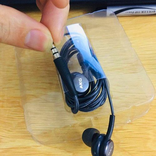 10 pcs/lot qualité 3.5mm S8 casque dans l'oreille écouteurs casque avec télécommande Mic EO-IG955 s8 + s9 s7 avec détail