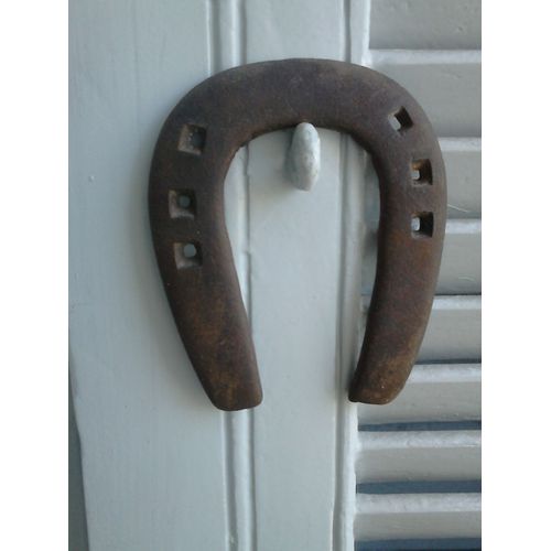 Véritable Fer À Cheval Ancien De Qualité Porte Bonheur