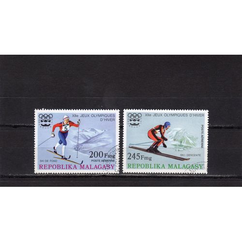 Timbres De Poste Aérienne De Madagascar (Jeux Olympiques DHiver À Innsbruck)