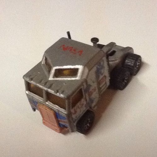 Matchbox Camion Gris 1/90
