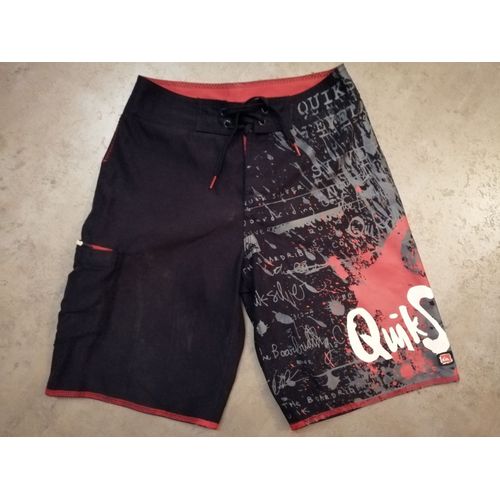 Bermuda Quiksilver Noir Taille 12 Ans