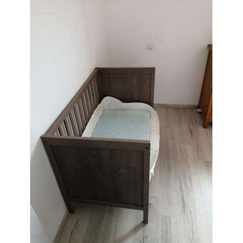 Lit Enfant Bebe Couleur Taupe Avec Matelas Rakuten Woustviller Moselle Ifs Calvados Retrait Sur Place