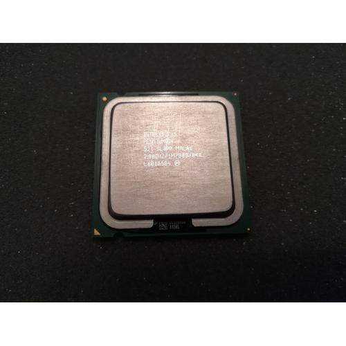 Intel Pentium 4 520 - 2.8 GHz - 1 Mo cache - LGA775 Socket - CTO