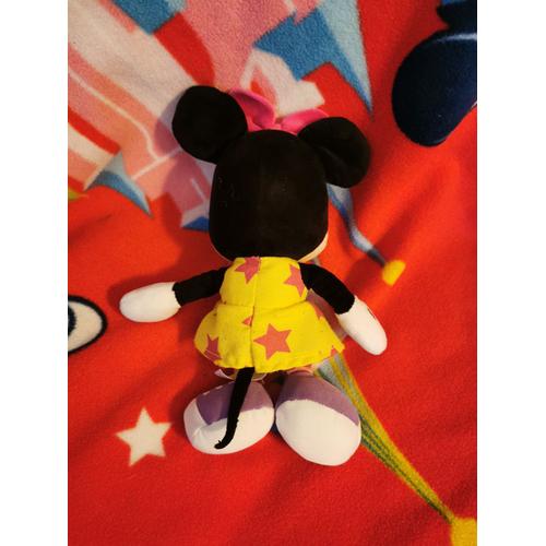 doudou Disney Personnage Rouge nuage etiquette etoile Minnie Plat