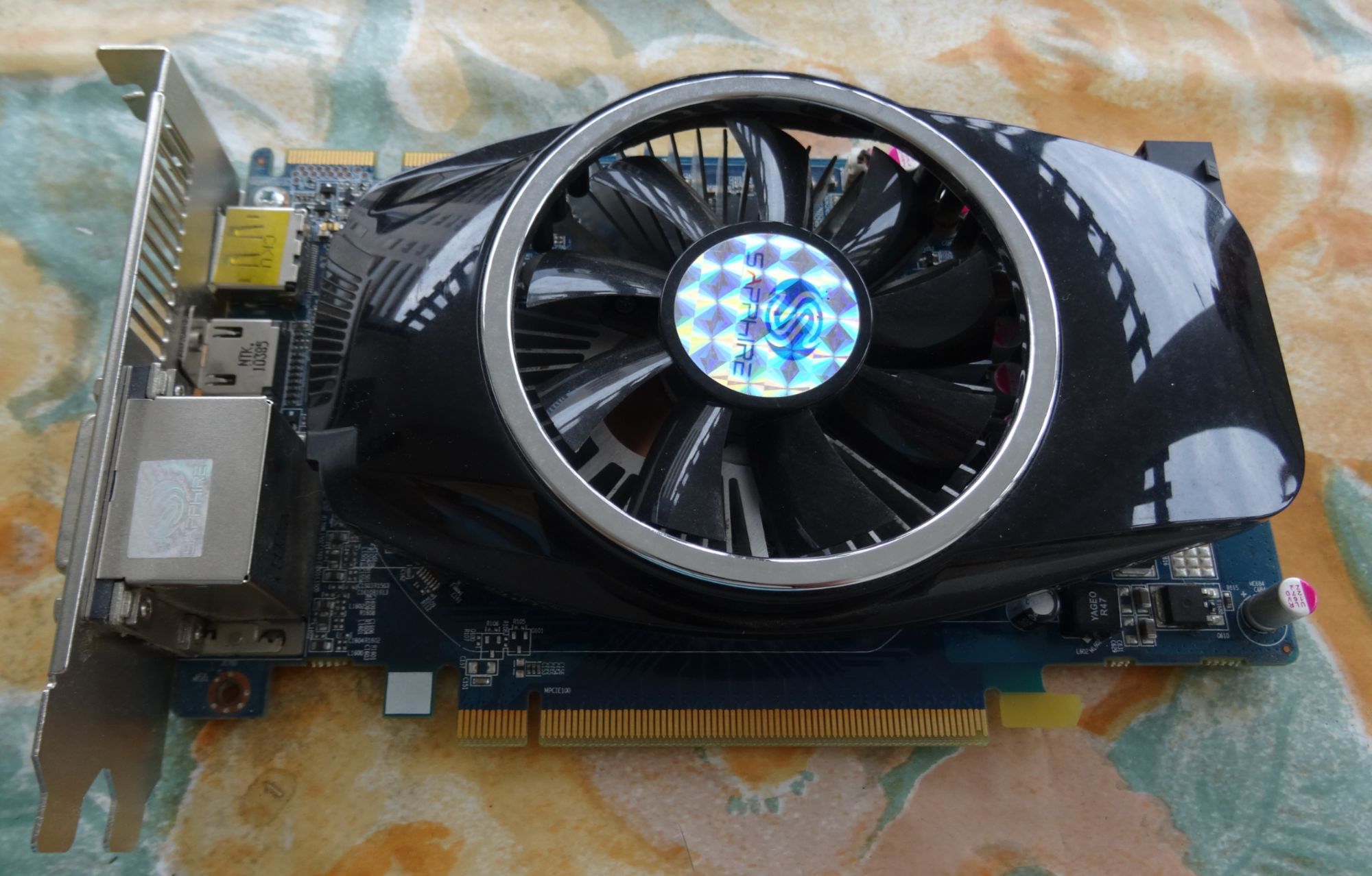 SAPPHIRE Radeon HD 5750 1GB GDDR5 Pci-E Dual Dvi-I / HDMI / Dp