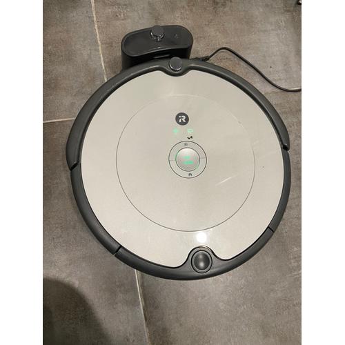 Aspirateur IROBOT contrôlable à distance