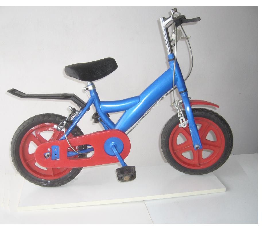 Velo Top Bike Bleu Vtc Tout Chemin Tres Solide Sportif Dynamic Jeune Petit Enfant 12 Pouces Robuste Evolutif 2 Roues Cyclisme Ajustable Bicyclette Bleue Roi Jouet Jeu De Plein Air