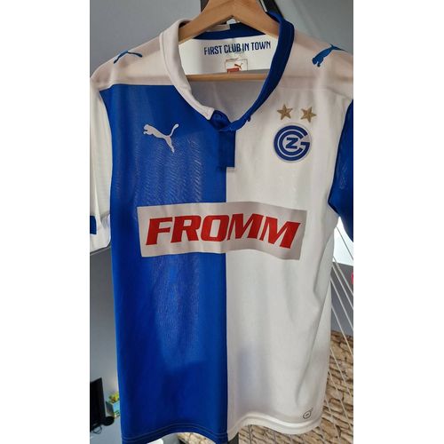 Grasshoppers Zurich Gcz 2013/2014 Maillot De Football À Domicile Signé Par L'ensemble De L'equipe Taille S