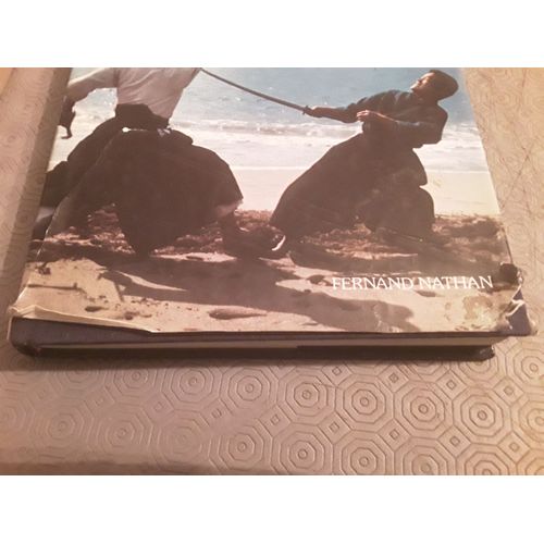 Les arts martiaux ou l'esprit des budô Les arts martiaux ou l'esprit des budo (avec DVD) : Random
