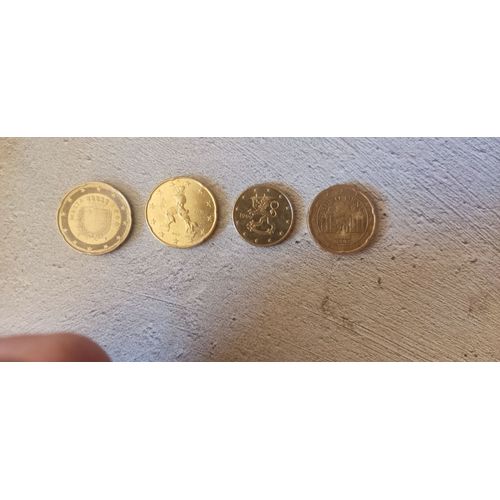 Lot De 4 Pièces Rares
