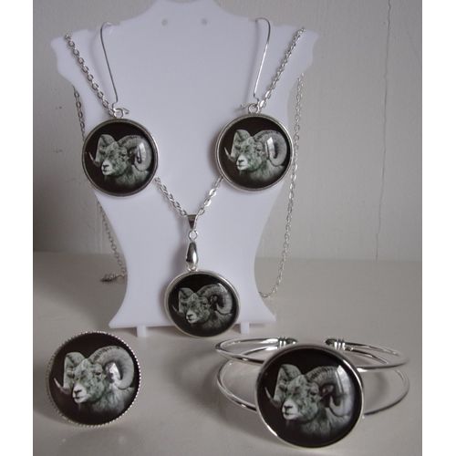 Parure Argentée 4 Pièces Cabochon 2,5cm "Bélier Noir Et Blanc