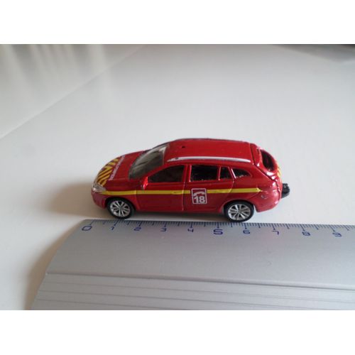 Renault Megane Allo 18 - Epave-Norev