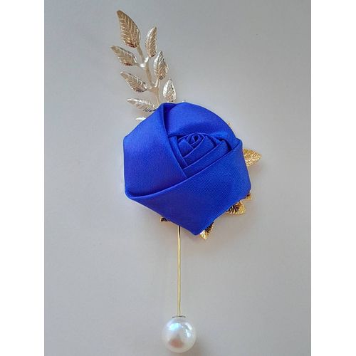 Broche En Forme De Fleur De Couleur Bleu Royal Avec Des Feuilles Dorées