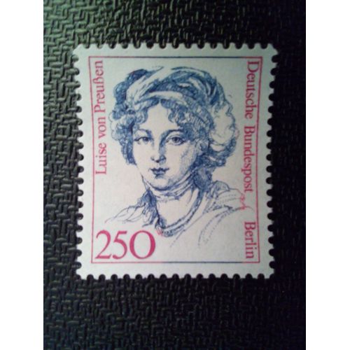 Timbre Berlin Allemagne Yt 806 Reine Louise De Prusse (1776-1810) 1989 ( 031012 )