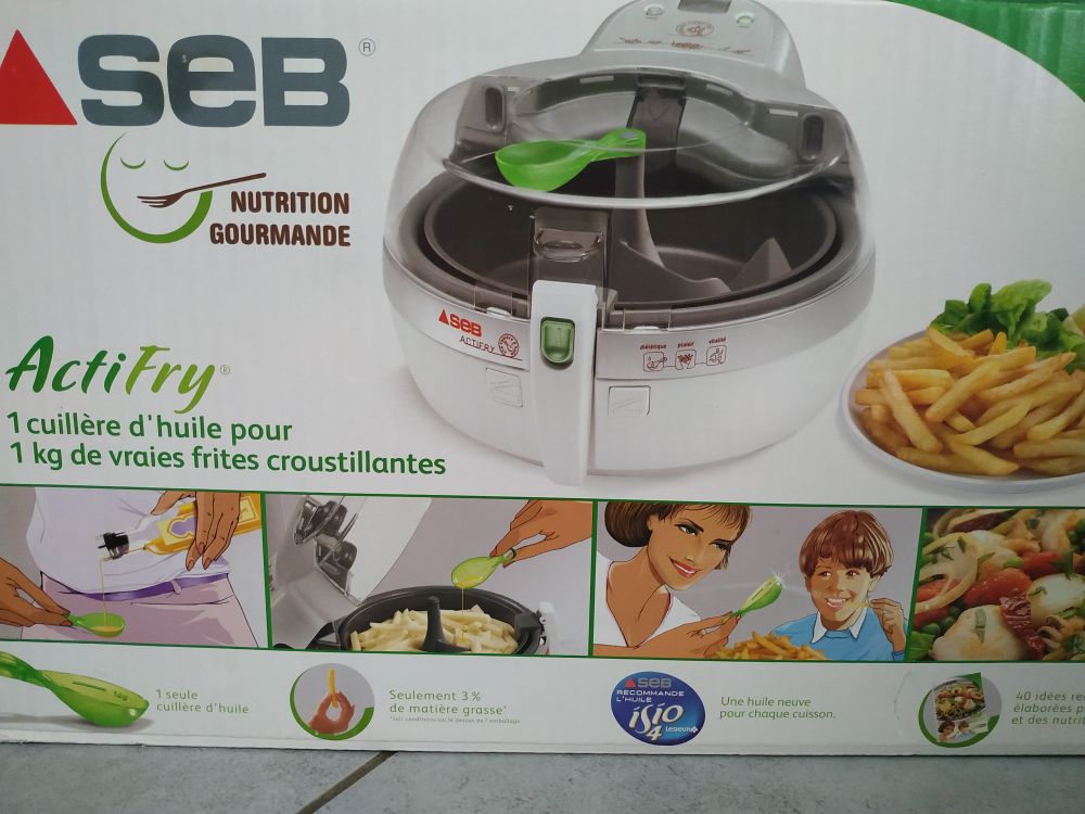 SEB Actifry - Friteuse - 1450 Watt - blanc/argent
