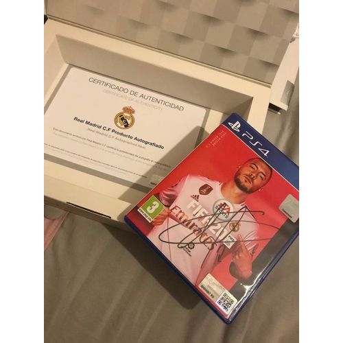 Fifa 20 Ps4 Signé Par Eden Hazard