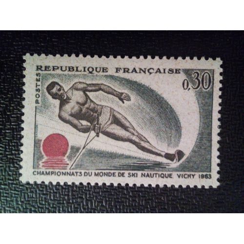 Timbre France Yt 1395 Championnats Du Monde De Ski Nautique 1963 ( 111012 )