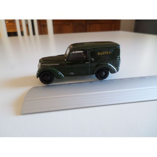 Renault Juvaquatre - Postes-Norev