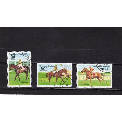 Timbres De Poste Aérienne Du Togo (Chevaux De Course Célèbres)