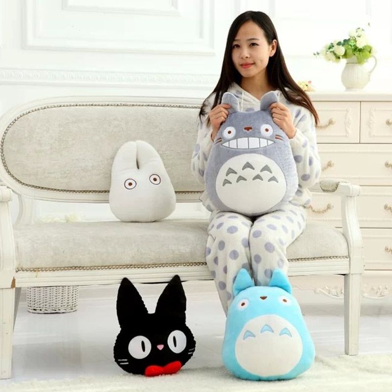 30cm White Japon Anime Totoro Peluche Doux Oreiller En Peluche Coussin Dessin Anime Blanc Totoro Poupee Kikis Service De Livraison Chat Noir Enfants Jouets Rakuten