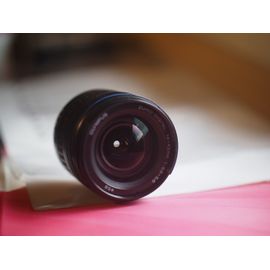 A vendre Objectif Olympus Zuiko Digital ED 14-42mm 1:3.5-5.6. Monture Micro Four Thirds.