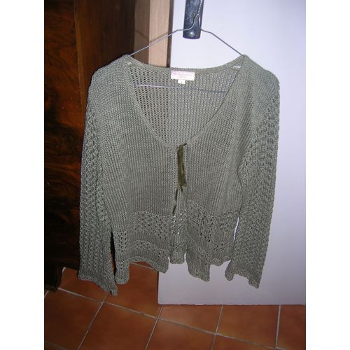 Gilet Ajouré Manches Longues Premier Rôle Taille 3 ( 42/44 ) Acrylique 100%.