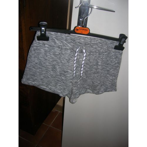 Short Kiabi 14 Ans.