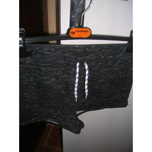 Short Kiabi 16 Ans.
