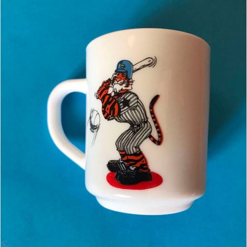 Mug Arcopal Publicitaire Tigre Esso Baseball