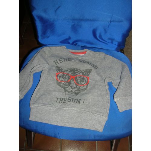 Sweat Kiabi 24 Mois.