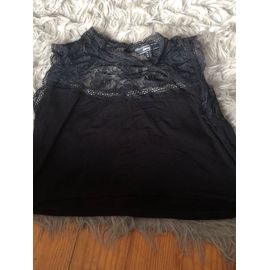 Top A Dentelle Et Dos Nue