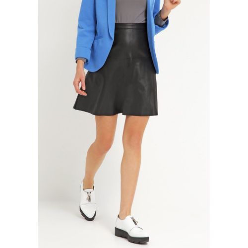 Vero Moda - Jupe Courte En Cuir Synthétique Noire Taille 40/L