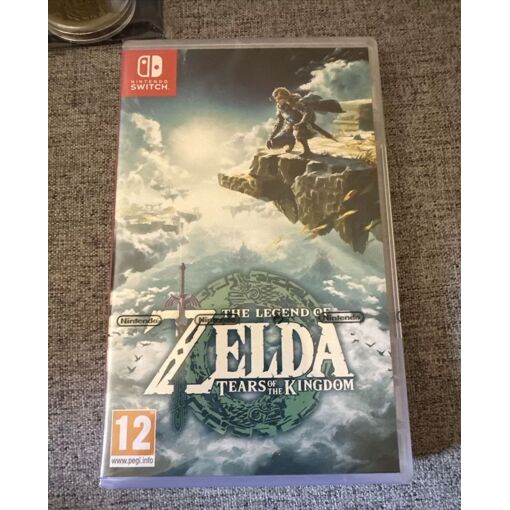 Jeu The Legend Of Zelda : Tears Of The Kingdom - Nintendo Switch - Édition Avec Autocollants Et Médaille