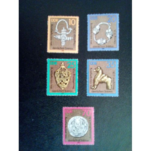 Timbre Allemagne / Rda Yt 1973 A 1977 Séries: Objets De Valeur Des Trésors Slaves 1978 ( 071112 )