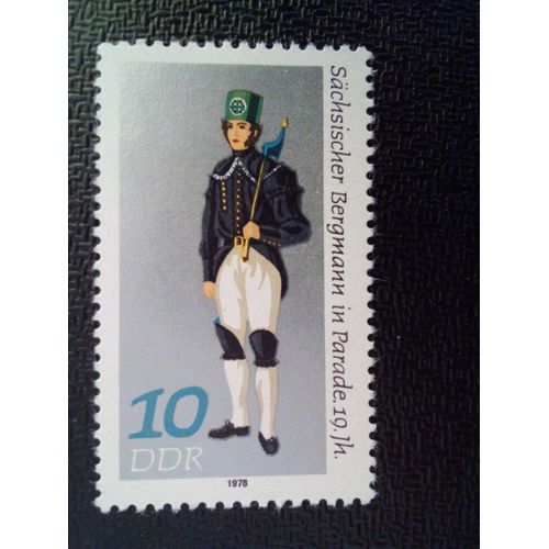 Timbre Allemagne / Rda Yt 1987 Costumes De Parade Des Mines Et De La Métallurgie Saxon Miner 1978 ( 071112 )
