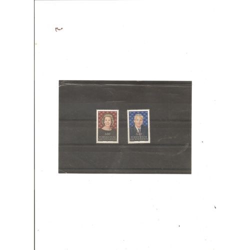 2 Timbres Neufs Princes Princesses