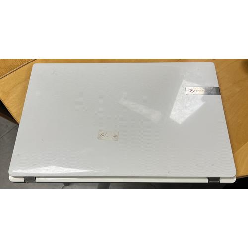 Packard Bell Easy Note BG46-P-018 - Core 2 Duo T7250 / 2 GHz - Vista Familiale Premium - 2 Go RAM - 160 Go HDD - graveur DVD double couche - 12" 1280 x 800 - GMA X3100