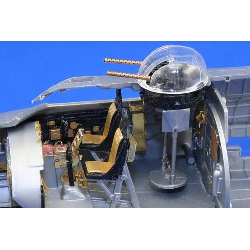 Intérieur De Cockpit De Boeing B-17g Flying Fortress - Pièces Pré-Peintes En Couleur (Pour Maquettes Monogram Et Revell)-Générique