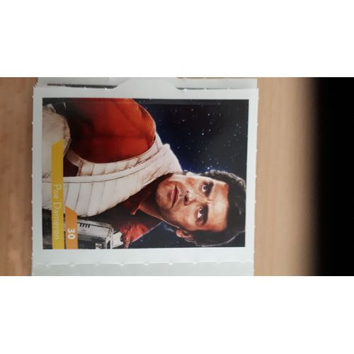 Carte Leclerc Star Wars 2019 Poe Dameron Numéro 30