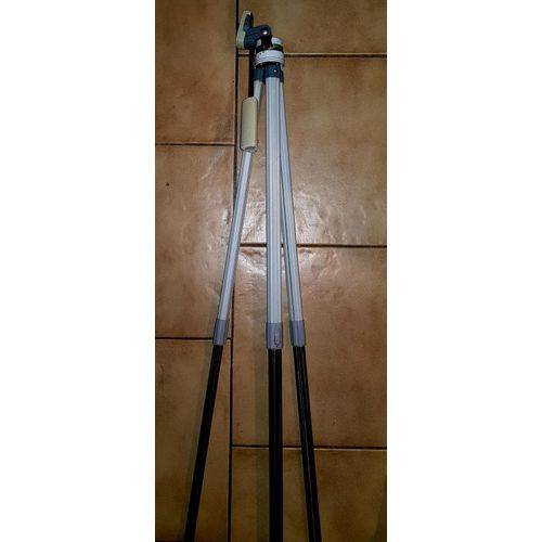 Trepied Appareil Photo marque Bilora Modele 1154
