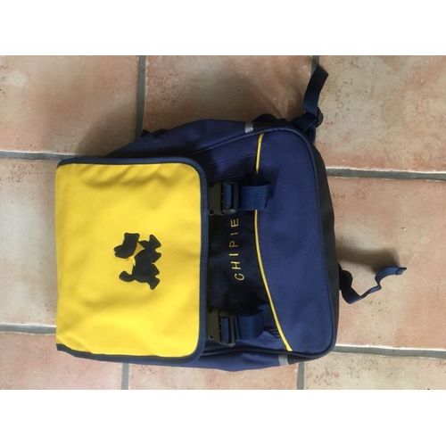 Sac à dos « Chipie » bleu et jaune grande contenance, étiquette nom-adresse et tableau emploi du temps