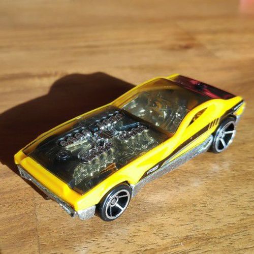 Bye Focal I I-Hot Wheels
