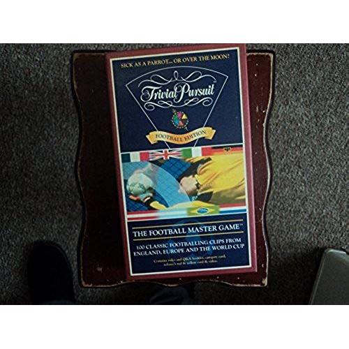Trivial Pursuit Master Game - Football [Vhs]