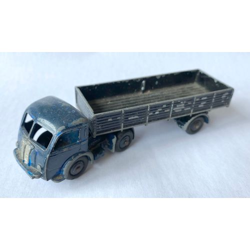 Petit Camion Semi-Remorque Modèle Réduit , Tracteur Panhard Miniature En Métal , Dinky Toys Fabriqué En France Par Meccano